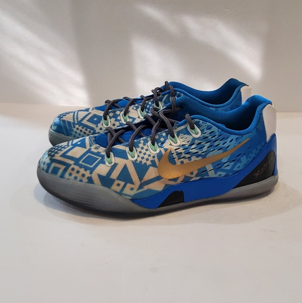Nike Kobe 9 EM GS "Geometric Blue" / "China" Size 6y 653593-400